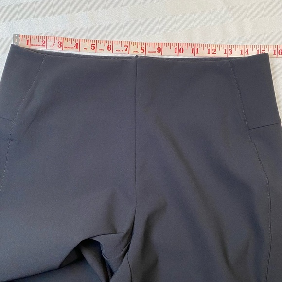 Cabi Classic Black Trousers Sz 6 Smooth Front Back Zip Closure - Picture 3 of 13
